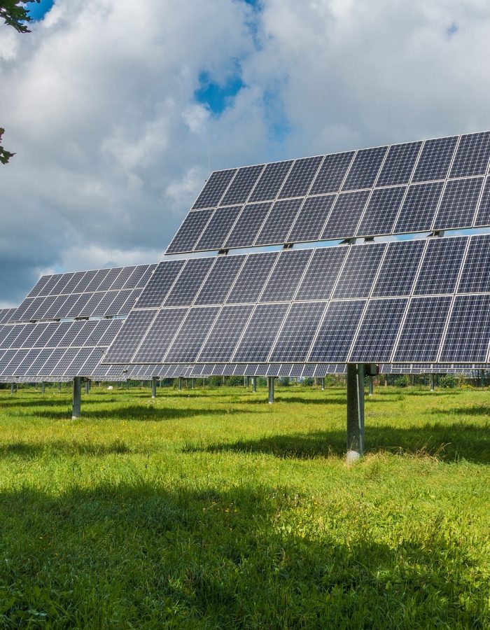 photovoltaic-system-2742302_1920